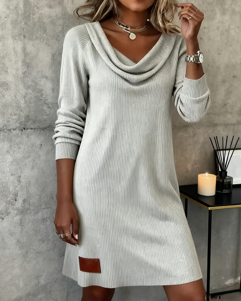 Celine | Abito Casual a Maniche Lunghe e Collo Alto