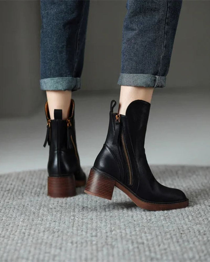 Vi™ Elegant Leather Boots