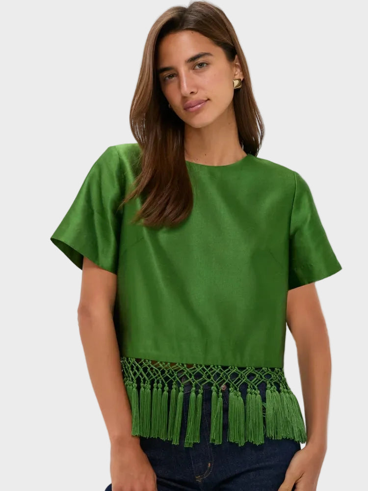 Rylie | Top in raso verde con frange