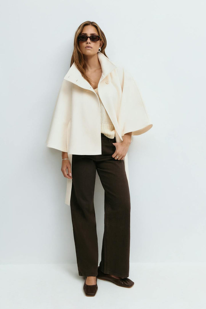 Elegant Wool Jacket for Women with Funnel Neck Batwing Sleeve Belted Cape Style