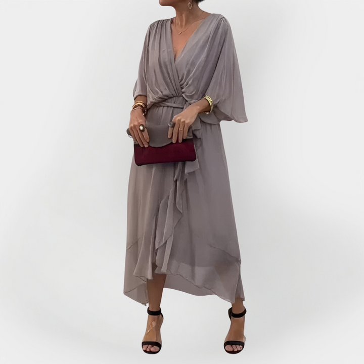 Abito in Chiffon con Scollo a V