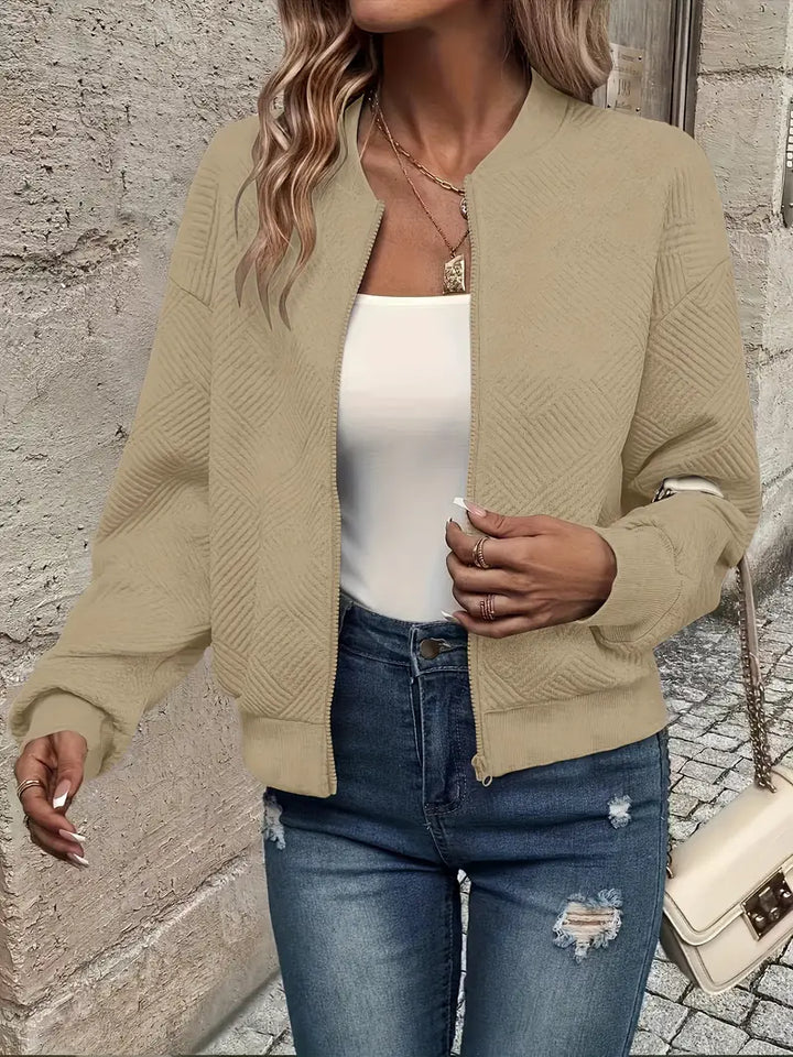 Effortless Quilted Bomber Jacket for Women with Crew Neck Long Sleeve Zip Front Cropped Casual Style