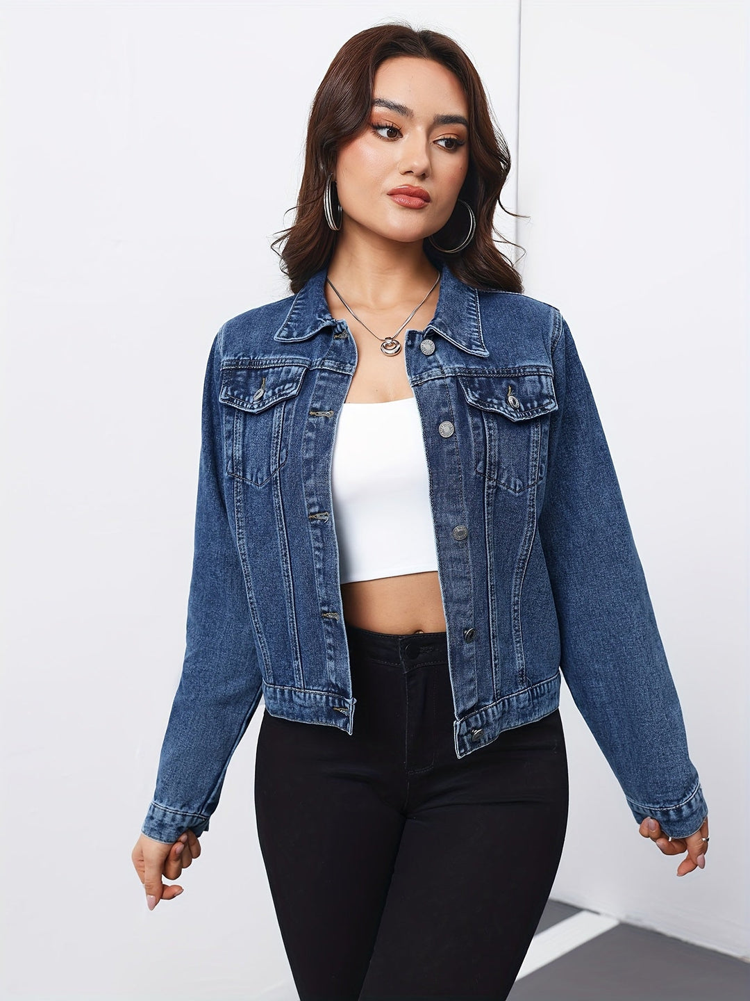 Effortless Medium Blue Jean Jacket for Women with Collar Long Sleeve Button Front Cropped Casual Style