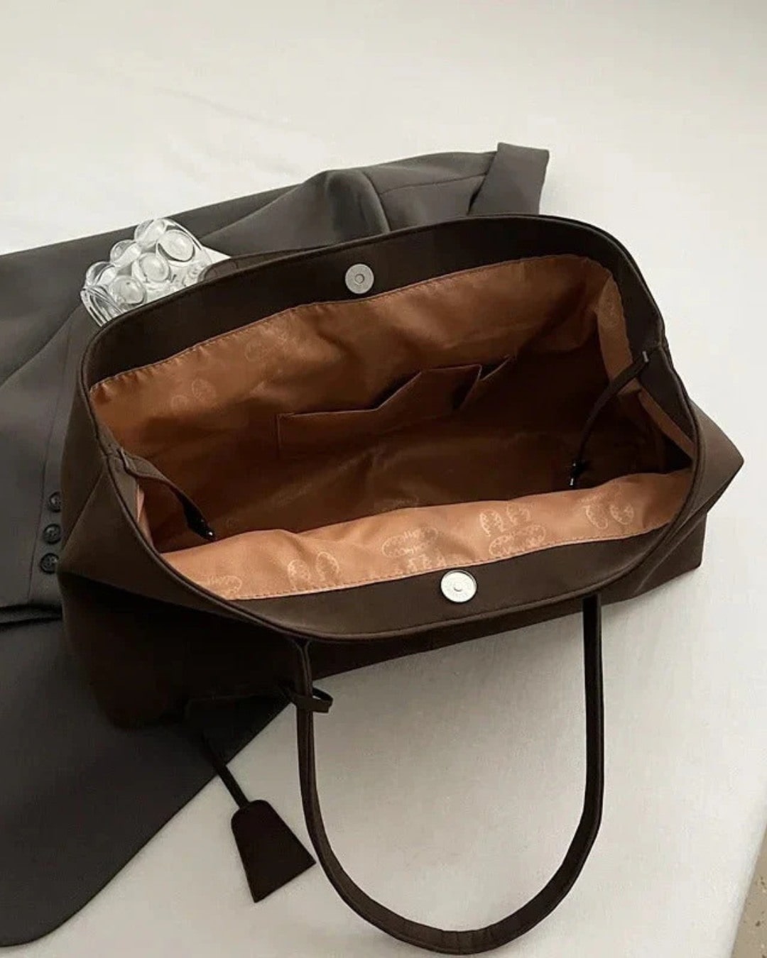 Mara Tote | Un'elegante compagna per il lavoro e il tempo libero