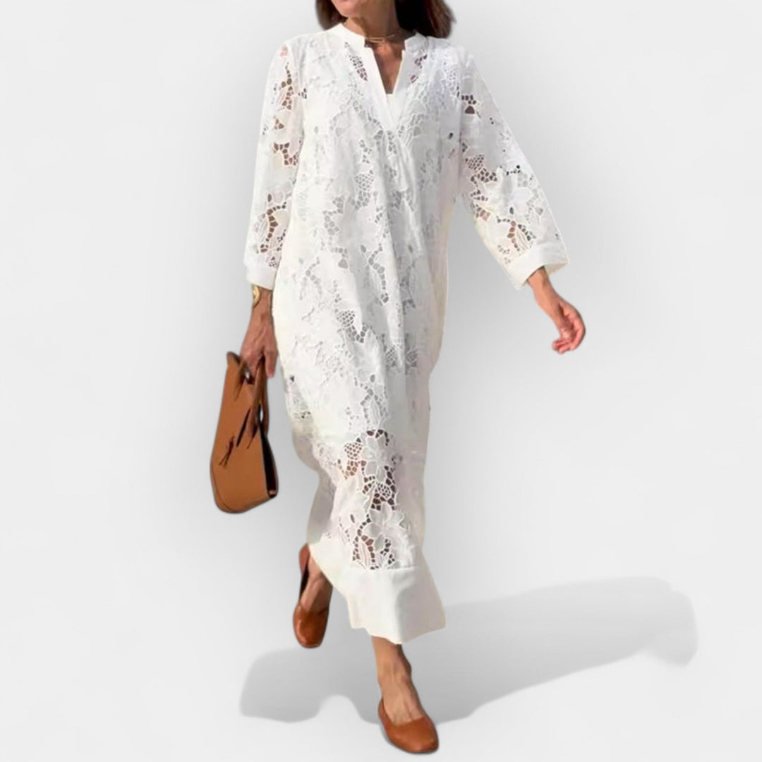 Robe légère avec des détails en dentelle