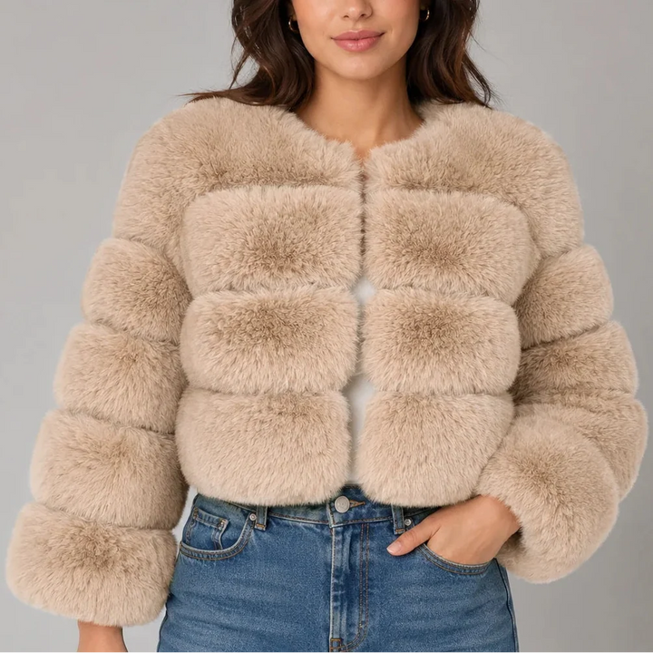 Women's Cropped Fluffy Faux Fur Coat with Round Neck