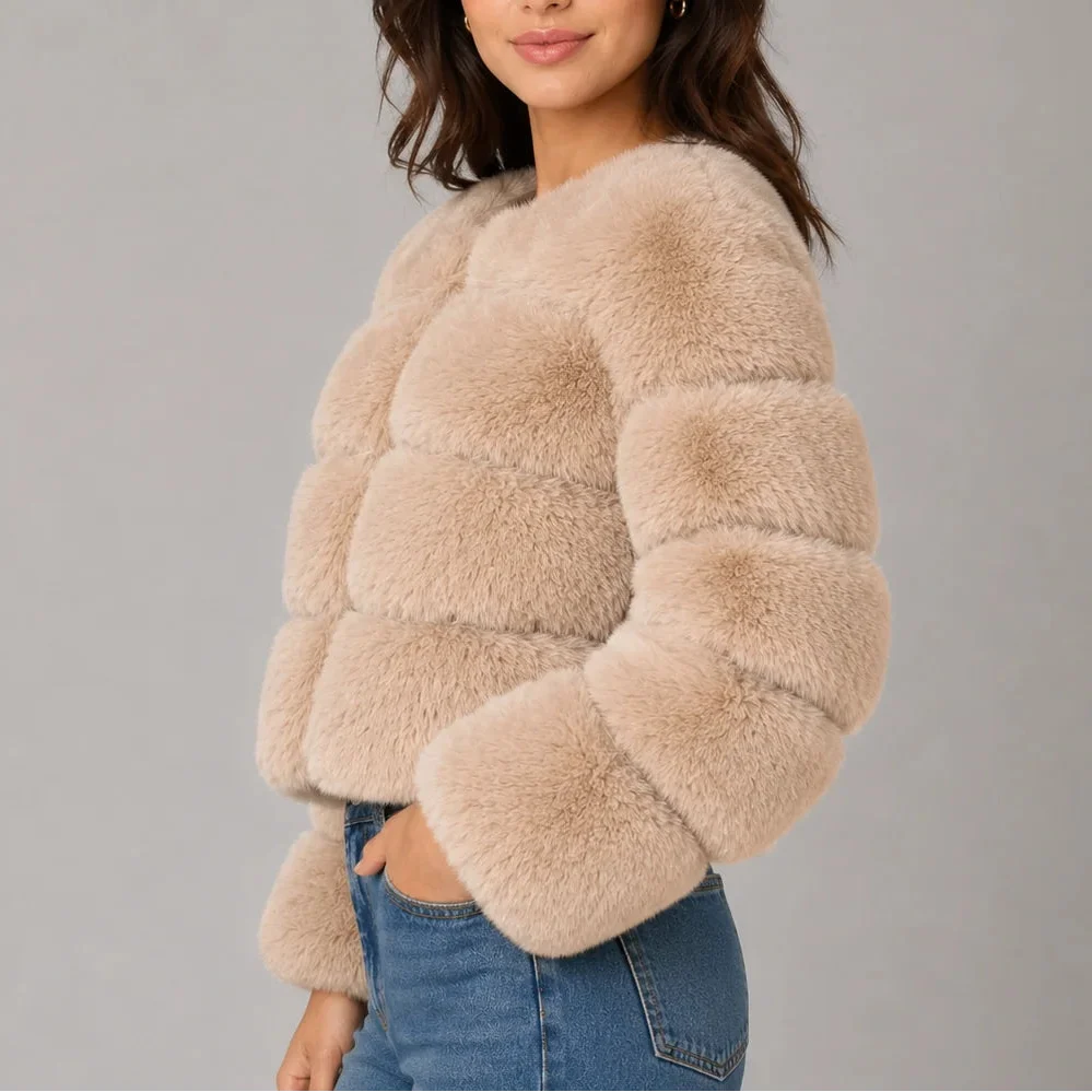 Women's Cropped Fluffy Faux Fur Coat with Round Neck