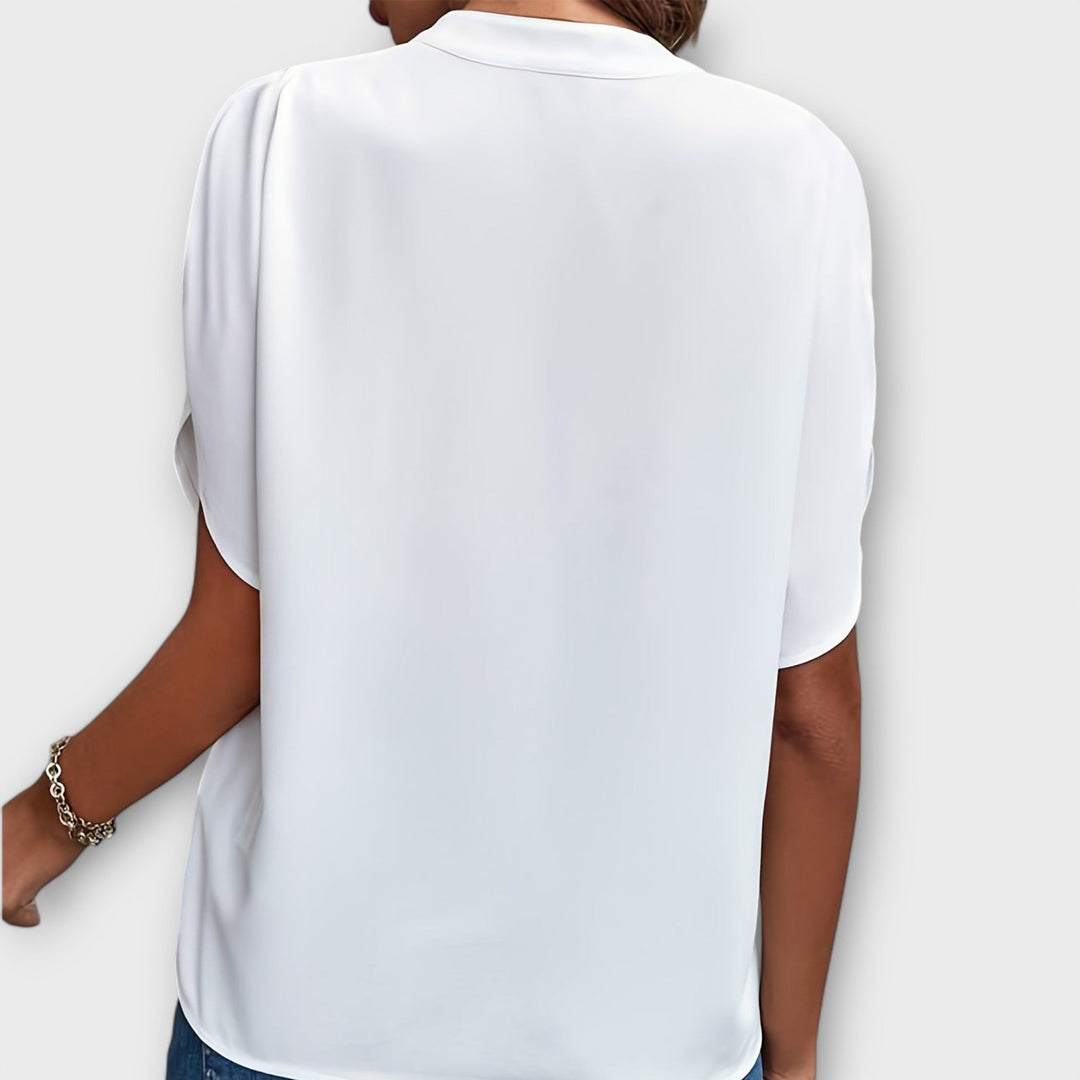 Vivi - Elegant and Lightweight Blouse for Women