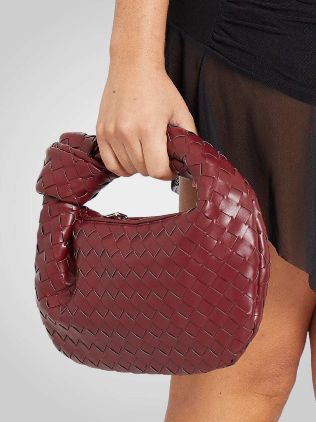 Aura | Mini Borsa con Manico a Nodo Intrecciato in Ecopelle Color Vino