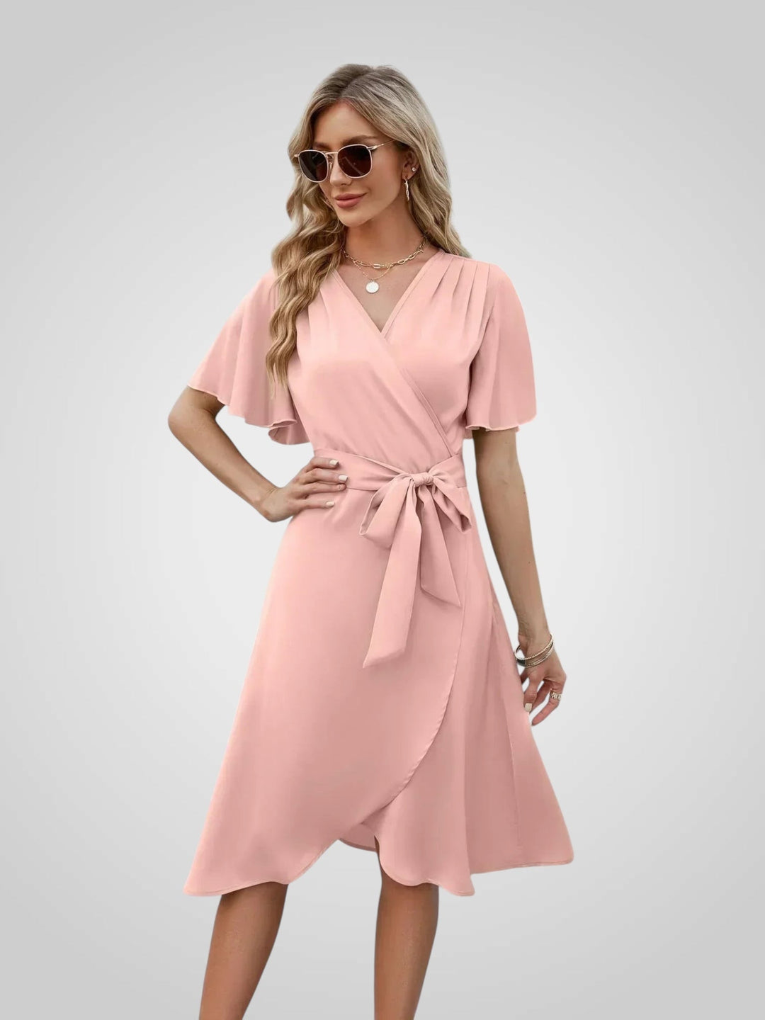 Amada | Robe élégante pour femme avec cravate