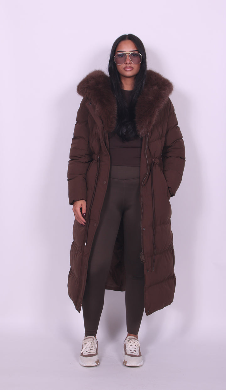 Alissa - Manteau long d'hiver à capuche fourrée