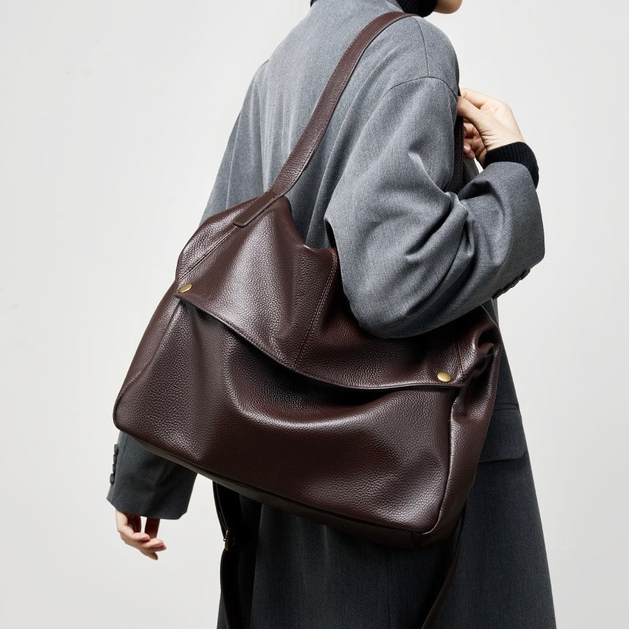 Adriani | Borsa minimalista morbida in vera pelle per tutti i giorni