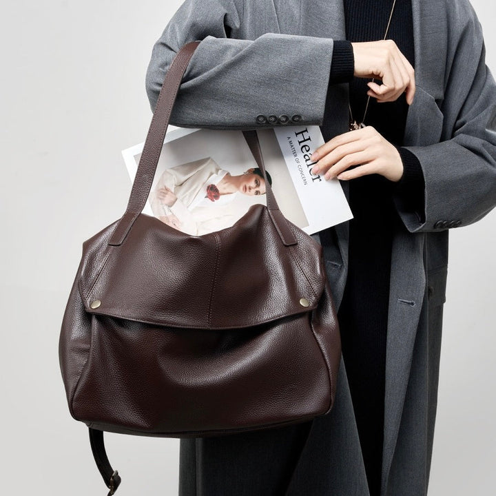 Adriani | Borsa minimalista morbida in vera pelle per tutti i giorni