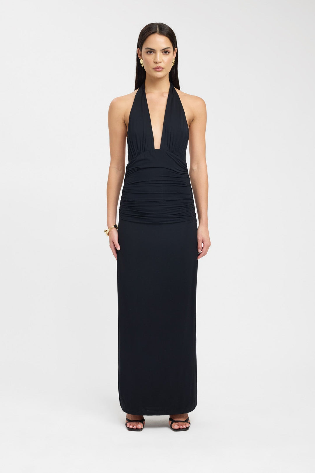 Sariah - Robe longue élégante à col montant