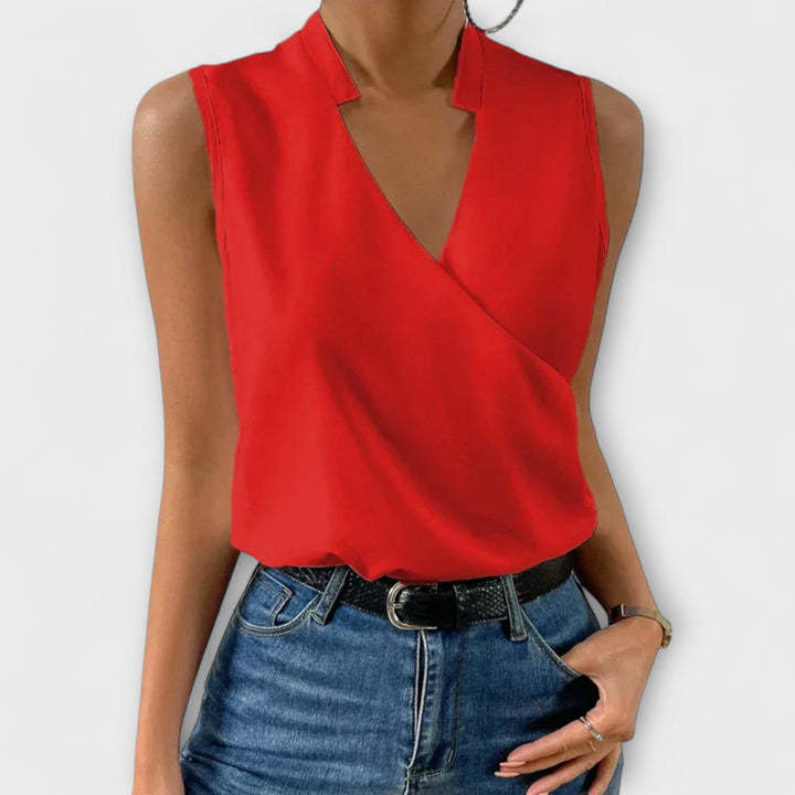 Top estivo leggero con scollo a V