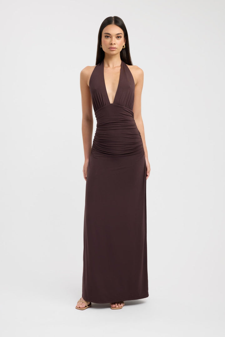 Sariah - Robe longue élégante à col montant