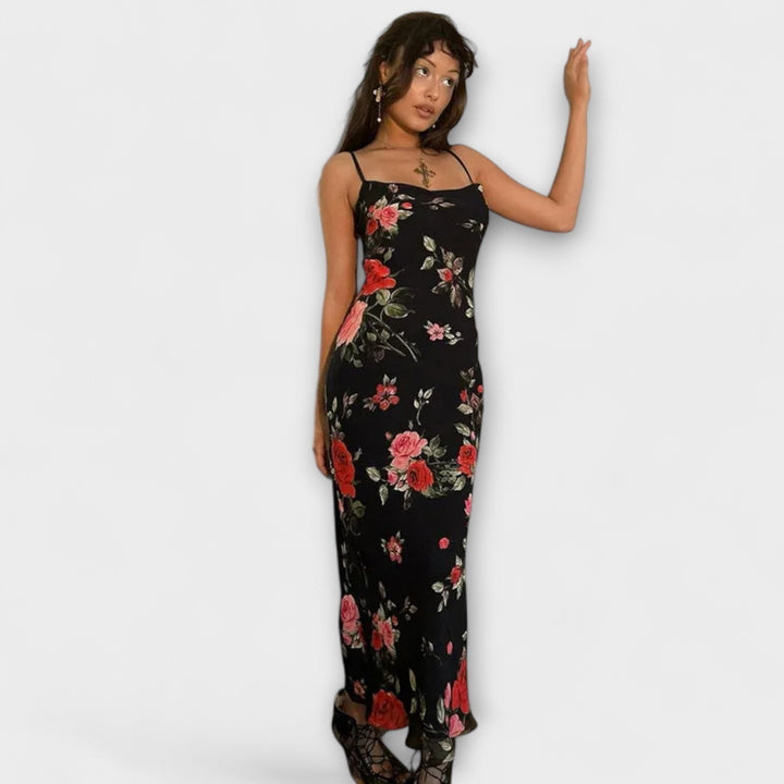 Robe moulante à fines bretelles à motif floral