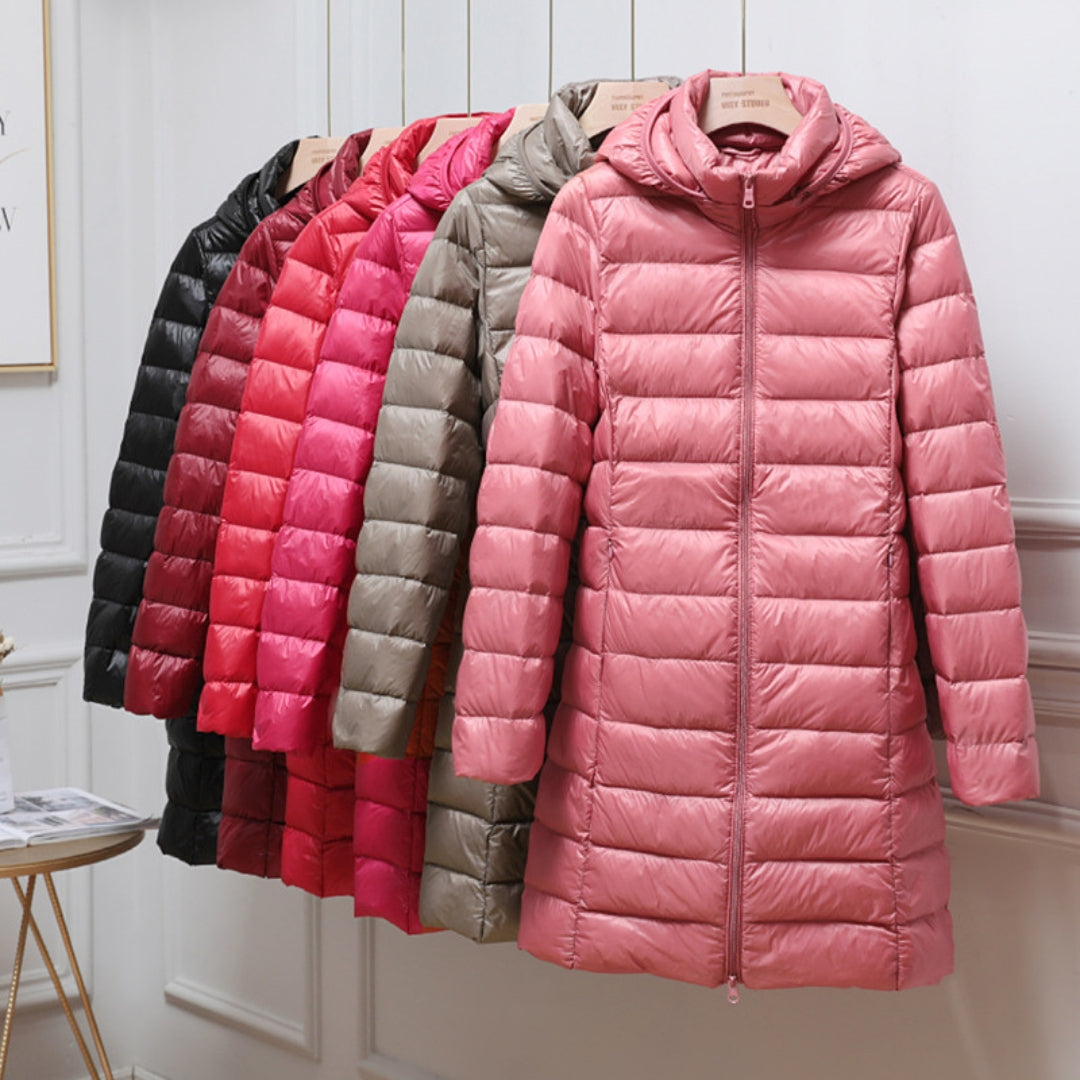 Effortless Quilted Rain Jacket for Women with Hooded Collar Long Sleeve Zip Front Relaxed Style