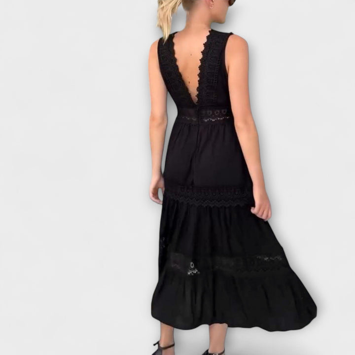 Aurélie - Robe élégante en dentelle à col en V