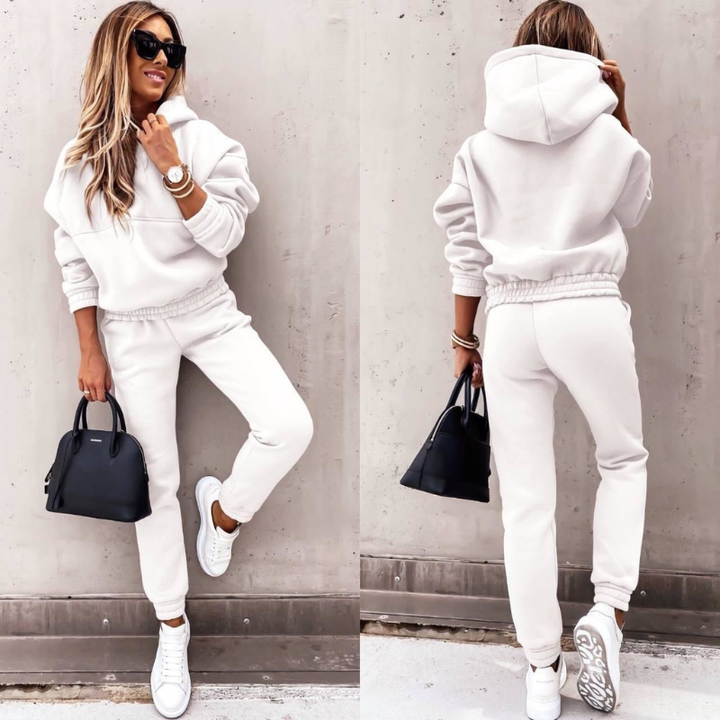 Effortless Fleece Hoodie Two Piece Set for Women with Drawstring Hood Kangaroo Pocket Relaxed Jogger Casual Style