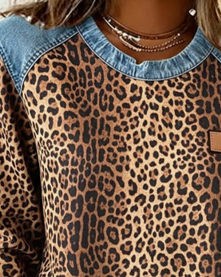Felpa comoda leopardata da donna con girocollo a manica lunga, in stile rilassato con dettagli in denim colorblock