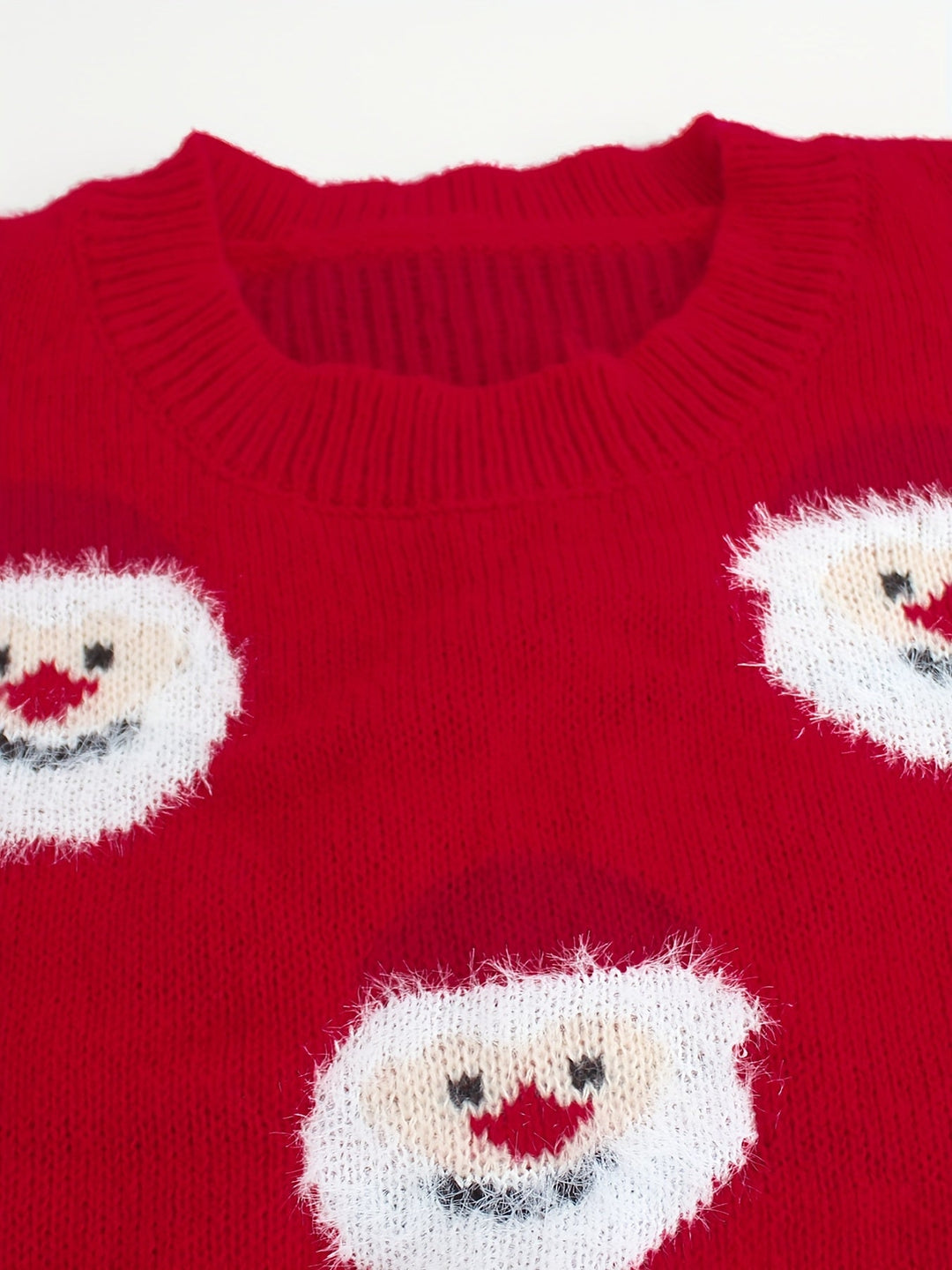 Comfortable Red Santa Print Christmas Sweater for Women with Crew Neck Long Sleeve Oversized Knit Style