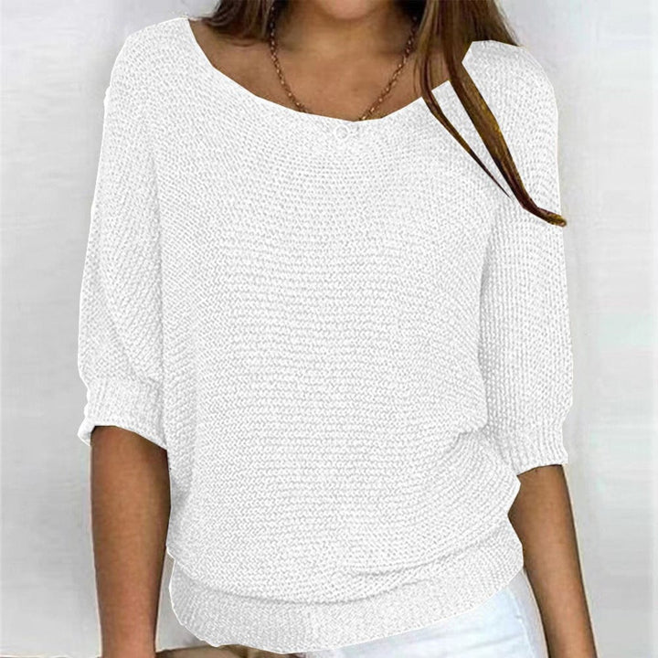 Comfortable Knit Sweater for Women with Round Neck Short Sleeve Relaxed Casual Style