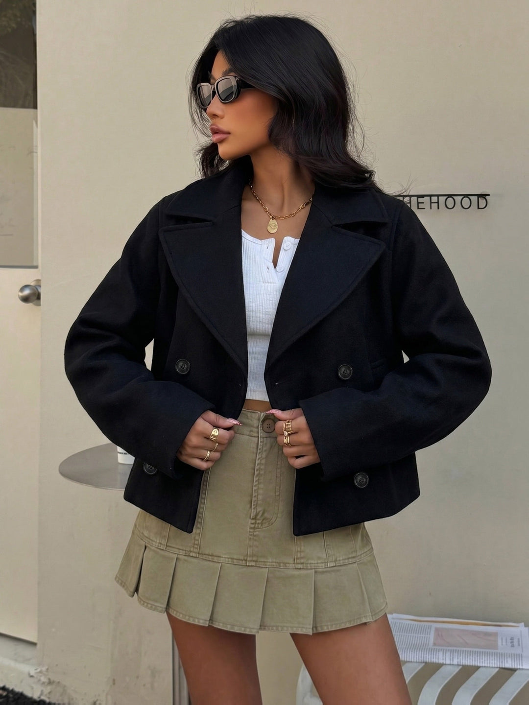Elegant Black Pea Coat for Women with Notch Lapel Long Sleeve Double Breasted Cropped Style