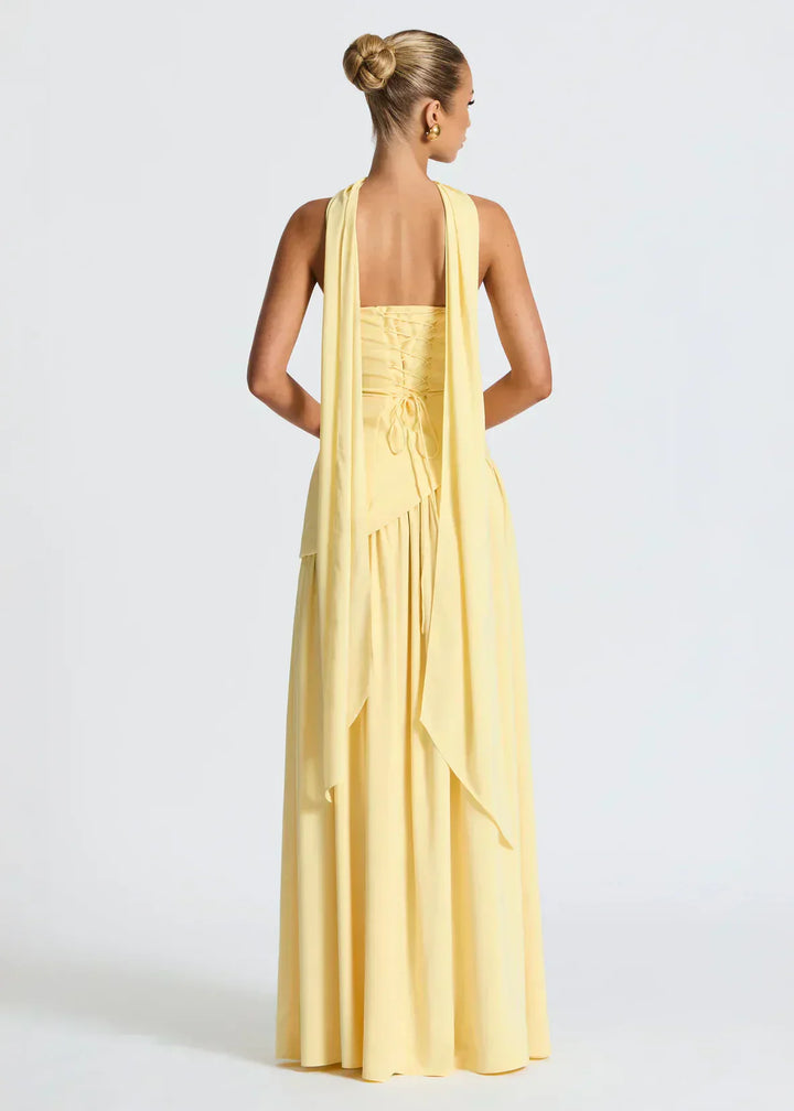 Elena – Robe longue avec épaules dénudées, fente et tour de cou