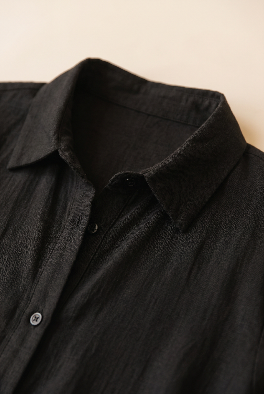 Delilah - Black detail