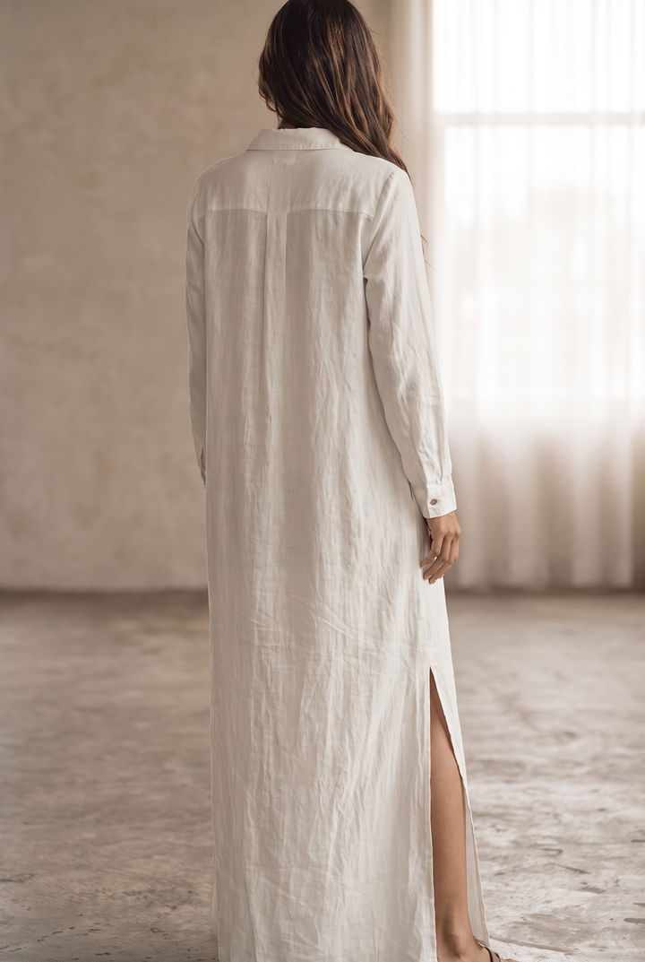 Delilah - White back