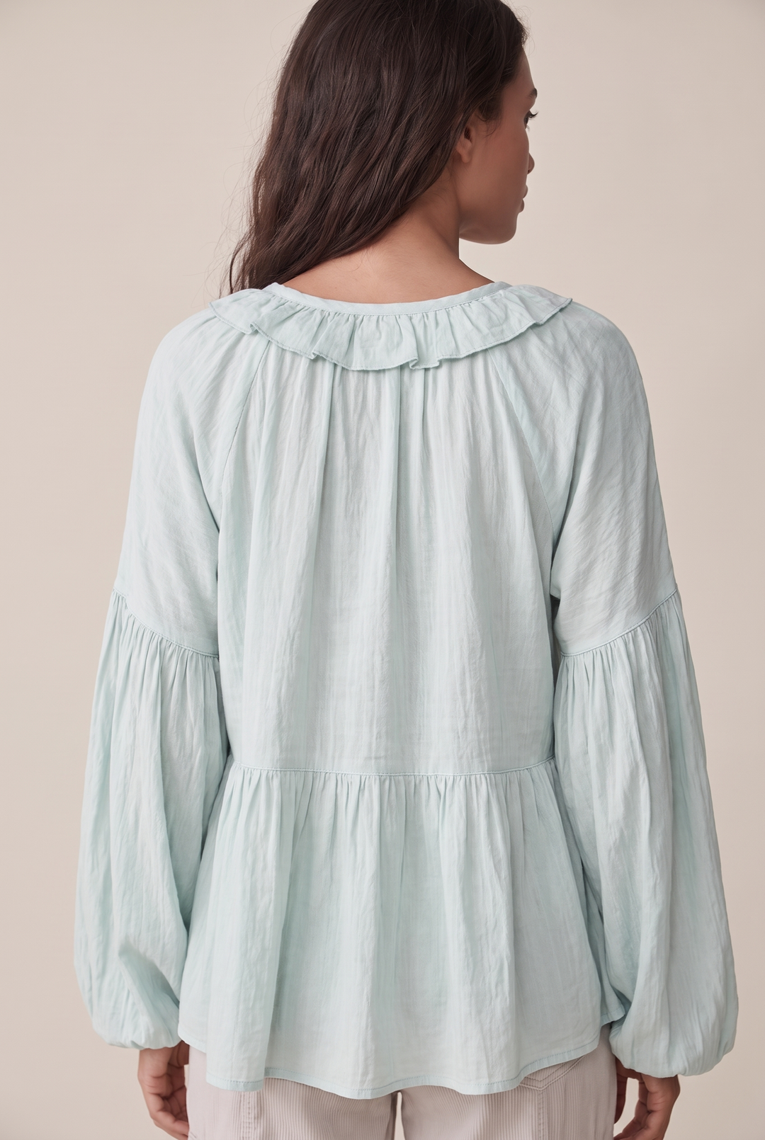 Airy - Light Green back