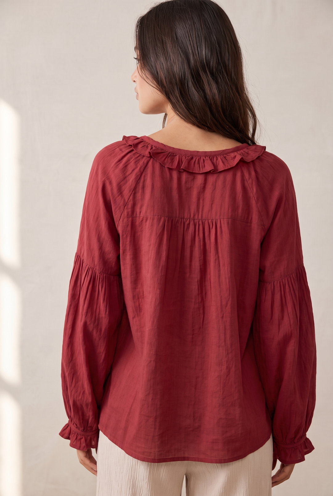 Airy - Red back