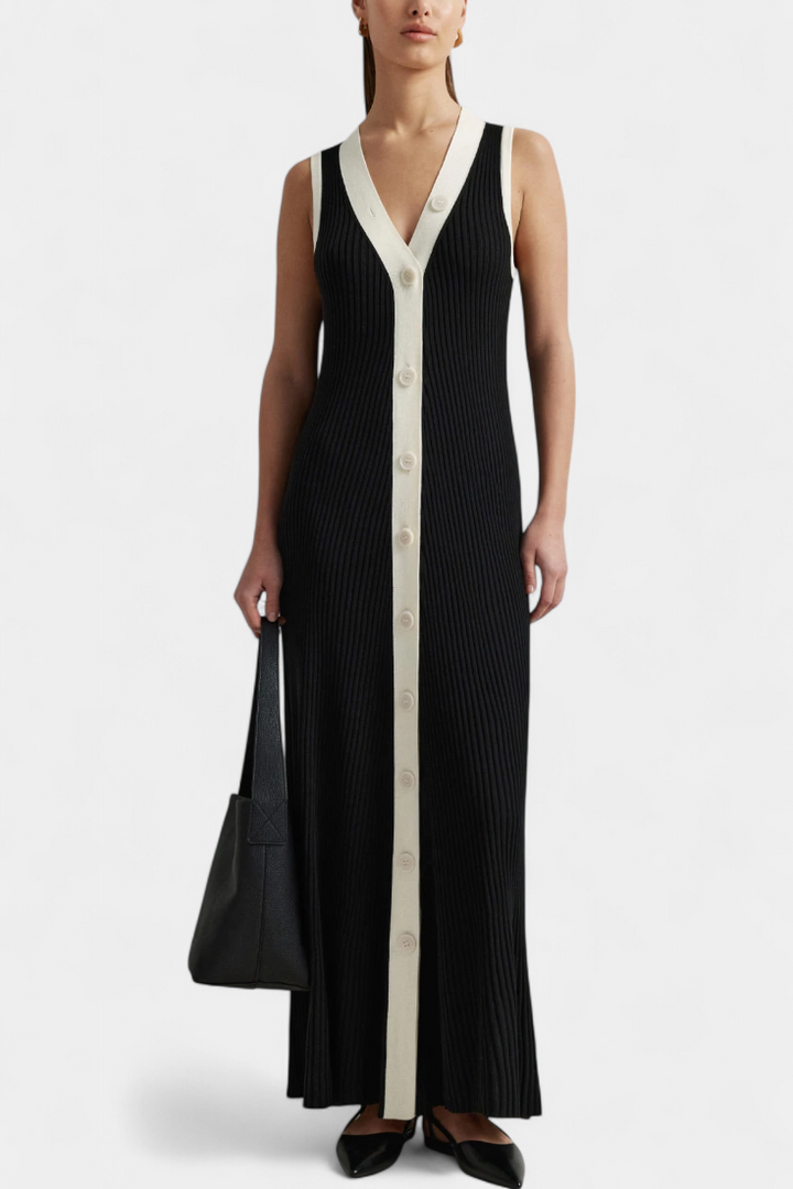 Vestito in maglia senza maniche Brielle con scollo a V e bottoni a contrasto