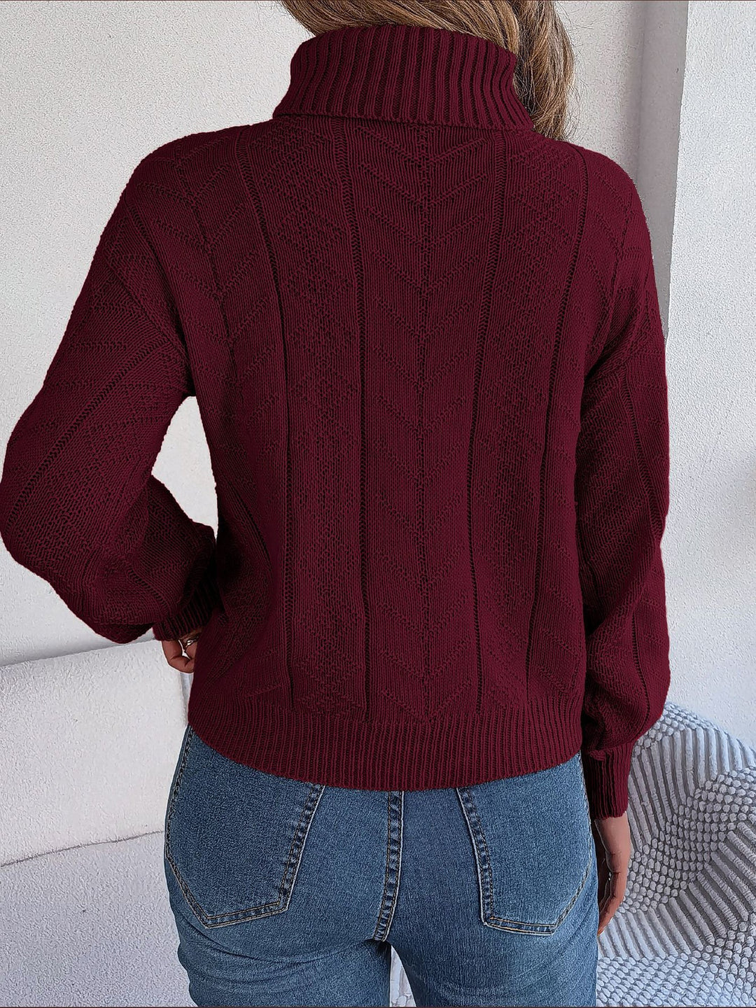 Effortless Sweatshirt for Women with Turtleneck Cable Knit Long Sleeve Style