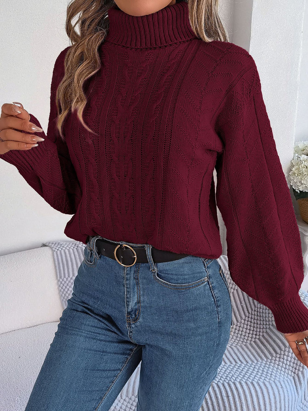 Effortless Sweatshirt for Women with Turtleneck Cable Knit Long Sleeve Style
