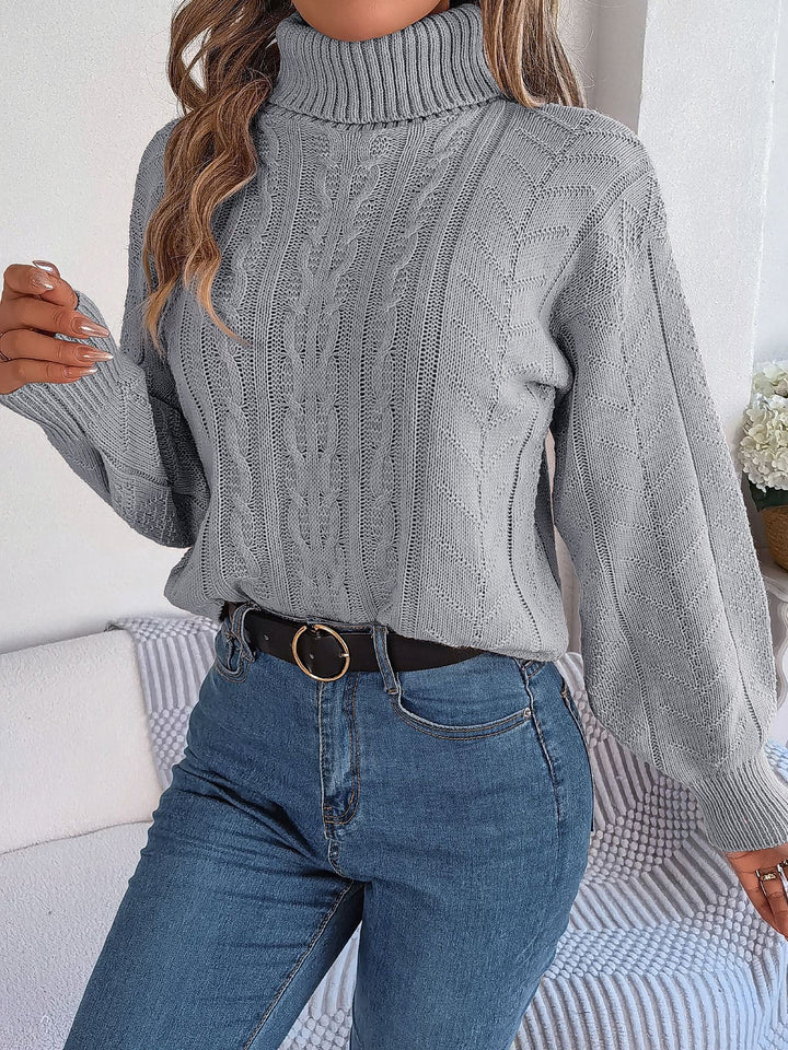 Effortless Sweatshirt for Women with Turtleneck Cable Knit Long Sleeve Style