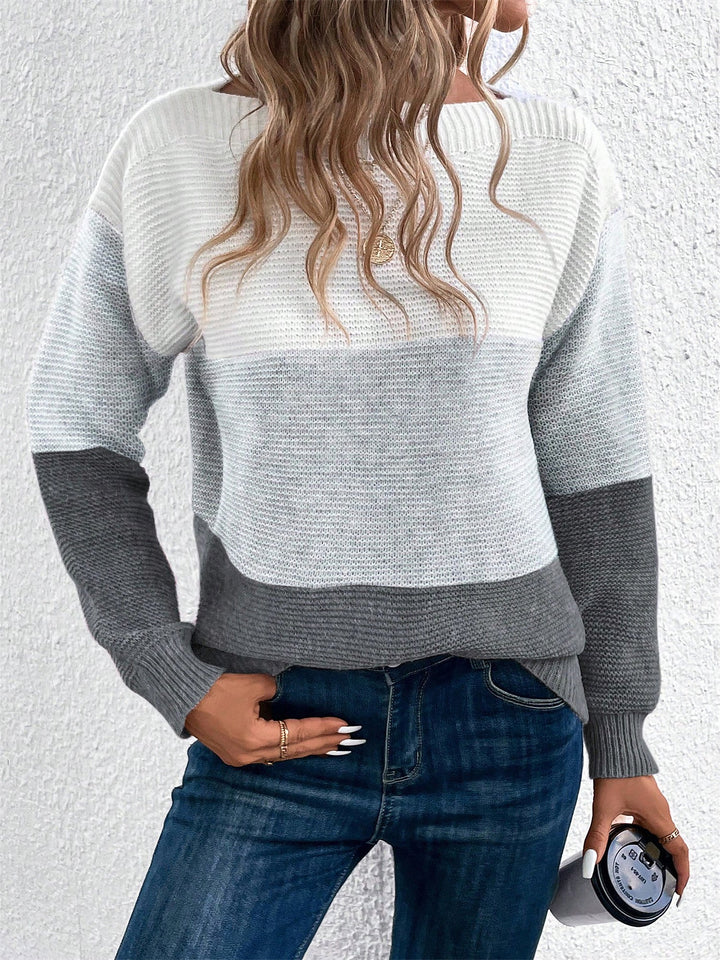 Effortless Sweatshirt for Women with Color Block Crewneck Long Sleeve Knit Style