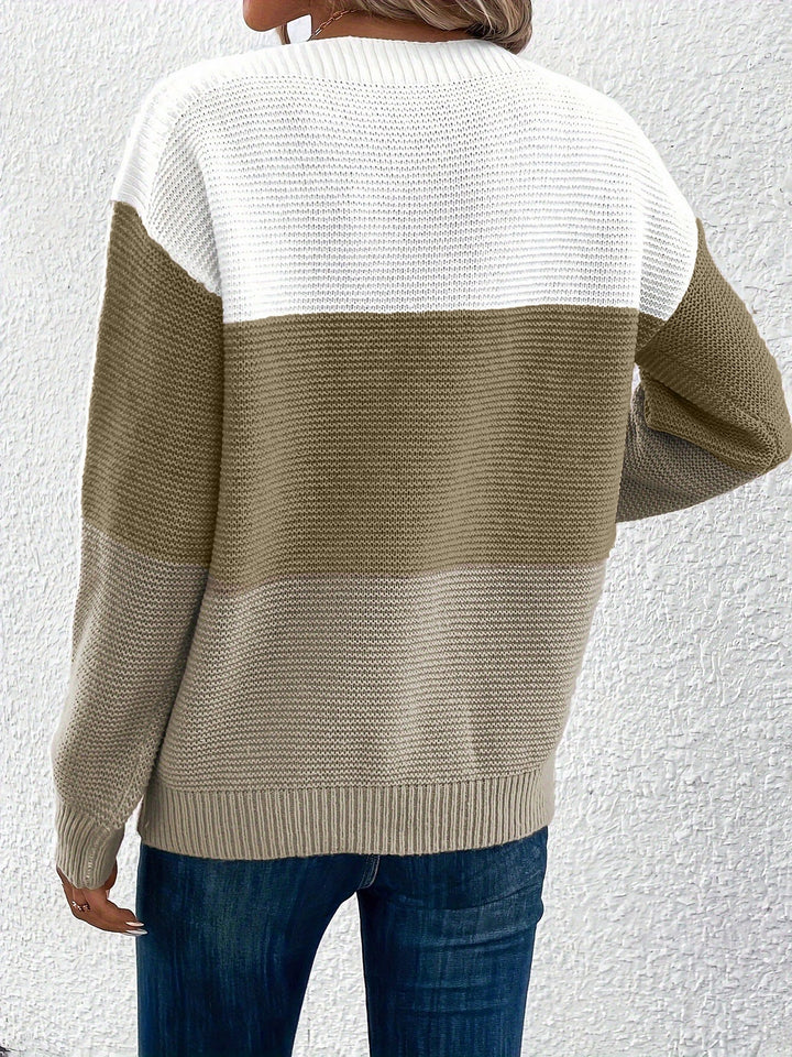 Effortless Sweatshirt for Women with Color Block Crewneck Long Sleeve Knit Style