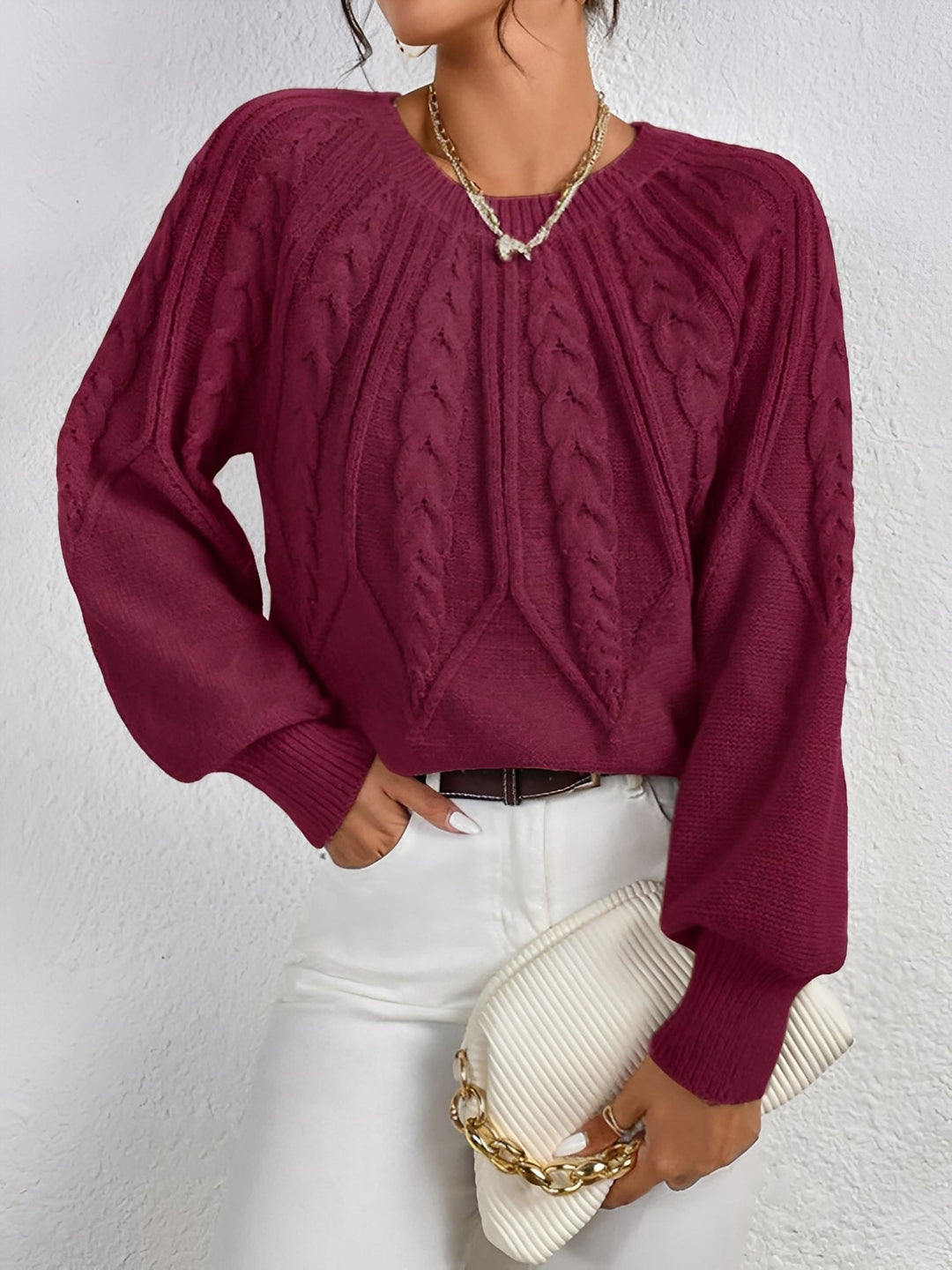 Comfortable Cable Knit Sweater for Women with V Neck Balloon Sleeve Oversized Style