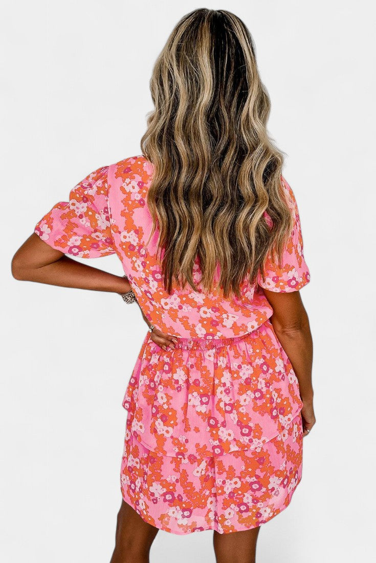 Robe fleurie Kimberly à volants et décolleté en V