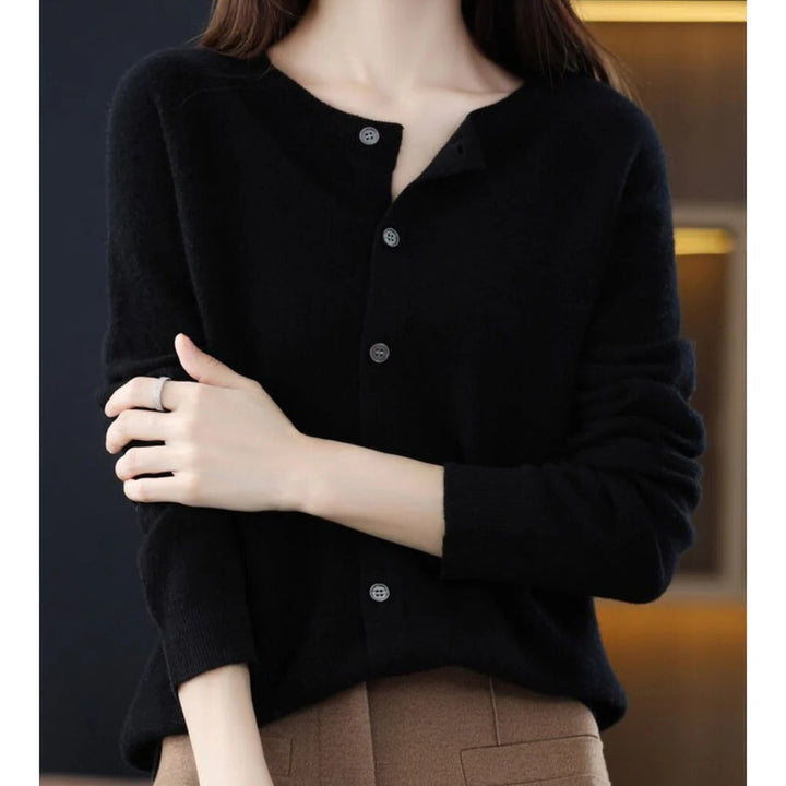 Comfortable Knit Cardigan for Women with Round Neck Long Sleeve Button Front Relaxed Style